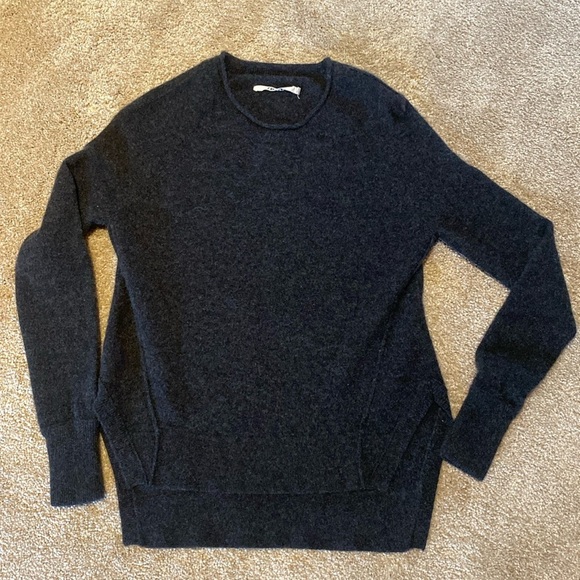 J Brand Cashmere L/S Round Split Side Double Knit Cuff Crew Sweater Charcoal XS - Picture 1 of 9